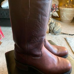 Double H boot. Excellent condition 9.5 D Brown